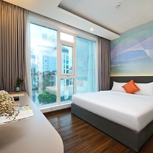 Premium Deluxe King Room